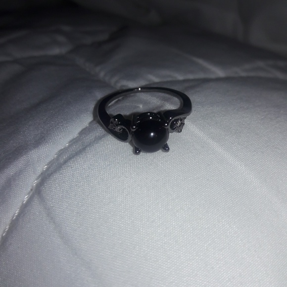 SOLD NWOT Luxury Round Black Gem Wedding Ring SZ6 - Picture 6 of 8